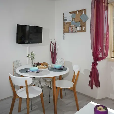 Διαμέρισμα Riva Ρόβινι