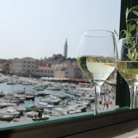 Apartment Riva *