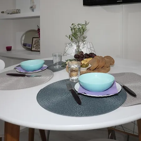 Riva Apartment *